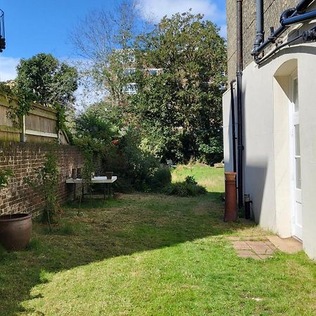 10 Large Elegant Studio - Prime Location - Comfortable - Private Brighton Exterior photo
